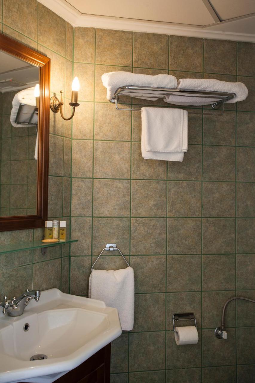 Nostos Guesthouse Kythira Town Exterior photo